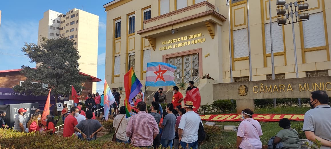 Foto 7 de 8 — Câmara de Araraquara rejeita pedido de impeachment do prefeito Edinho Silva
